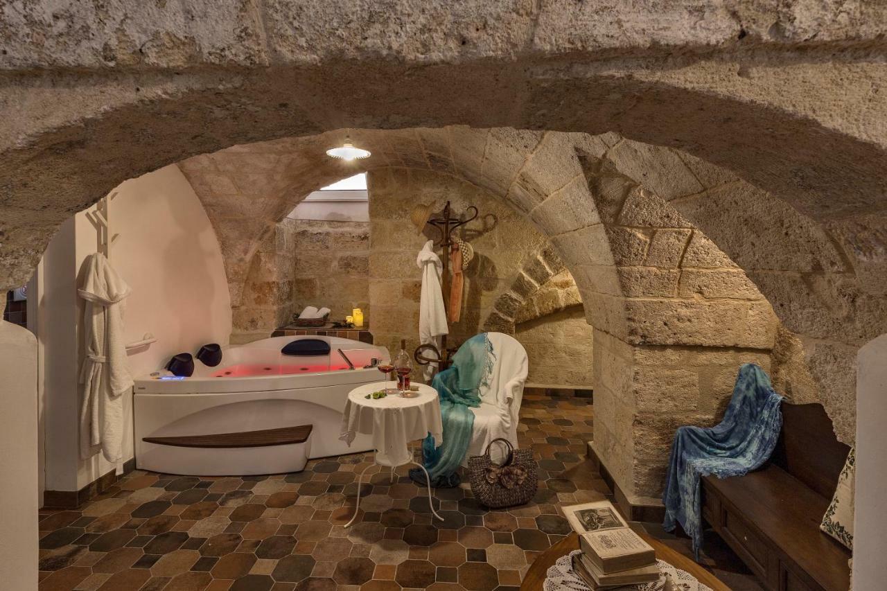 Il Cedrangolo House Tree Монополи Экстерьер фото
